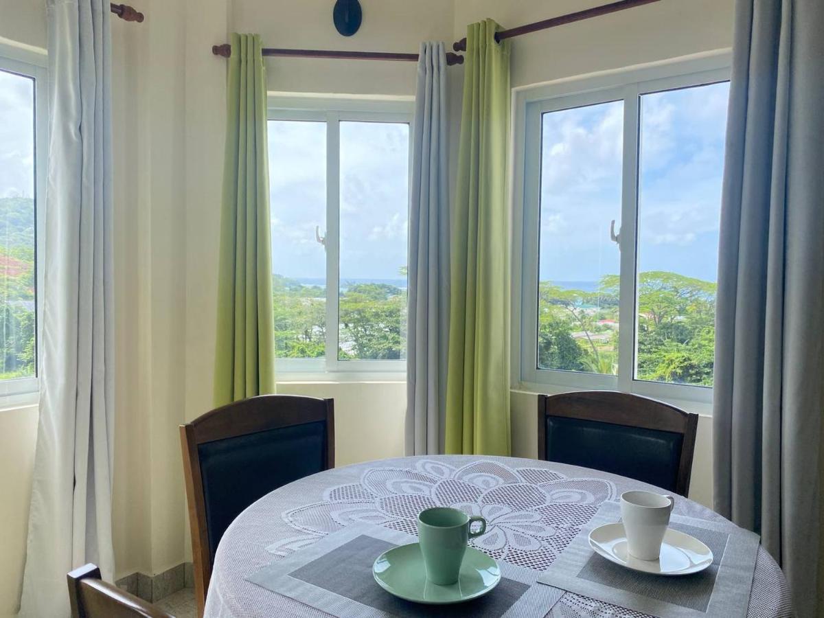 Le Ronce Villa Anse Royale Exterior photo